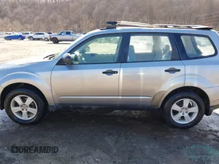 2010 Subaru Forester 2.5X with VIN JF2SH6BC5AH763339, listed as a IAAI auction lot 41683194 with 39,301 mi miles. Bid and sale history available at carsss.com. Image 14.