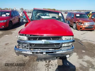 1999 Chevrolet Silverado 1500 with VIN 1GCEC14W9XZ165875, listed as a IAAI auction lot 40994850 with 173,574 mi miles. Bid and sale history available at carsss.com. Image 12.
