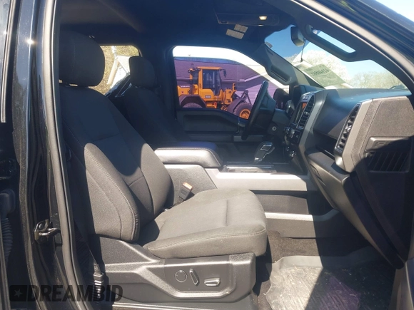 2018 Ford F-150 XL with VIN 1FTFW1EG0JFC41480, listed as a IAAI auction lot 41940861 with 84,044 mi miles. Bid and sale history available at carsss.com. Image 5.