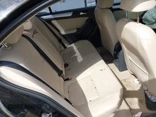 2013 Volkswagen Jetta Sedan SE w/Convenience/Sunroof with VIN 3VWDX7AJ0DM377828, listed as a IAAI auction lot 42081874 with 148,080 mi miles. Bid and sale history available at carsss.com. Image 8.