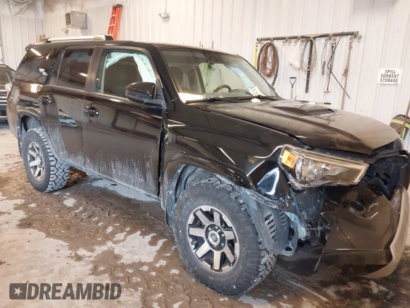 2018 Toyota 4Runner SR5 with VIN JTEBU5JR4J5575127, listed as a IAAI auction lot 41501797 with 84,854 mi miles. Bid and sale history available at carsss.com. Image 1.