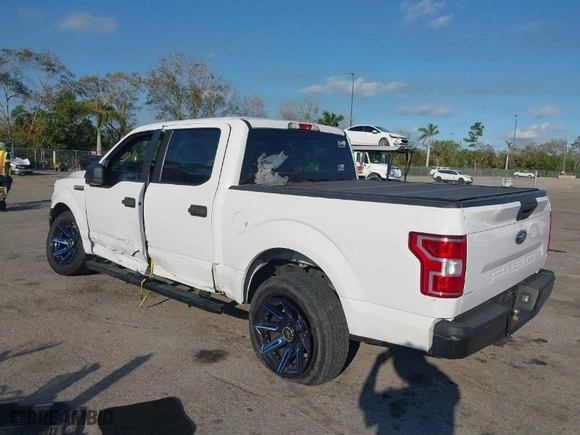 2018 Ford F-150 XL with VIN 1FTEW1CB6JKD95394, listed as a IAAI auction lot 41547286 with 43,037 mi miles. Bid and sale history available at carsss.com. Image 3.
