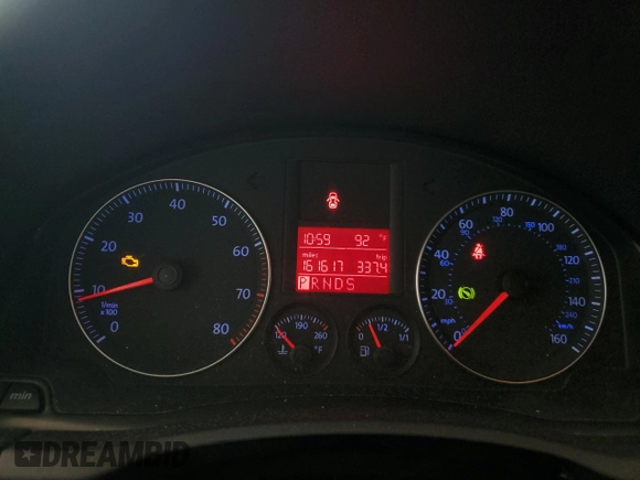 2009 Volkswagen Jetta SE z VIN 3VWRZ71K29M167800, wystawiony jako Copart lot #61451305 z przebiegiem 161 617 mil mil oraz Szkoda całkowita • Salvage title. Historia ofert i sprzedaży dostępna na DreamBid. Obrazek 9.
