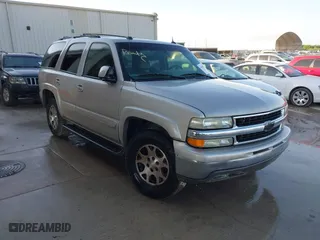 2005 Chevrolet Tahoe LT with VIN 1GNEC13T85R253599, listed as a IAAI auction lot 41880298 with 155,337 mi miles. Bid and sale history available at carsss.com. Image 1.