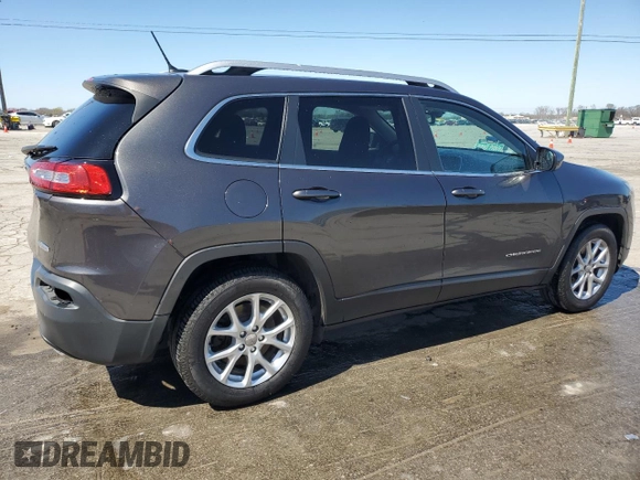 2015 Jeep Cherokee Latitude with VIN 1C4PJLCS0FW707387, listed as a Copart auction lot 48953465 with 140,965 mi miles and Salvage Title. Bid and sale history available at carsss.com. Image 3.
