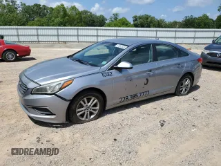 2017 Hyundai Sonata 2.4L z VIN 5NPE24AF0HH532583, wystawiony jako Copart lot #57362035 z przebiegiem 277 636 mil mil oraz Czysty tytuł • Clean title. Historia ofert i sprzedaży dostępna na DreamBid. Obrazek 1.