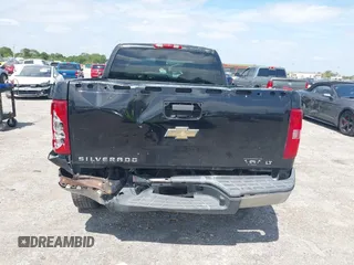 2007 Chevrolet Silverado 1500 1LT with VIN 2GCEK19J271659603, listed as a IAAI auction lot 42098689 with 240,918 mi miles and . Bid and sale history available at DreamBid. Image 6.