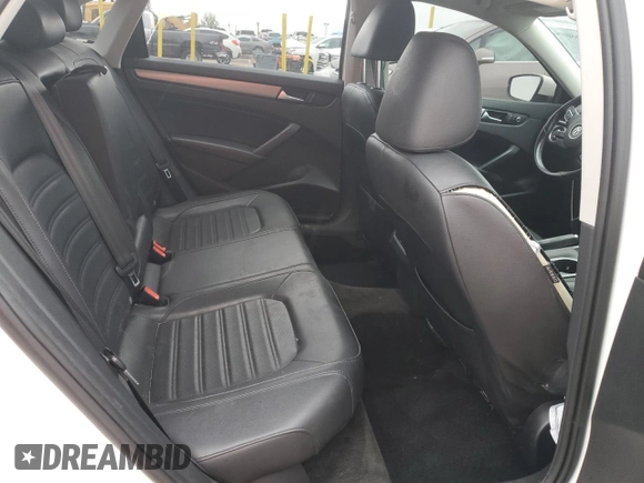 2015 Volkswagen Passat SE with VIN 1VWBS7A32FC078188, listed as a Copart auction lot 57938795 with 150,877 mi miles and Salvage title. Bid and sale history available at DreamBid. Image 10.