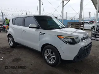 2016 Kia Soul z VIN KNDJN2A22G7318804, wystawiony jako IAAI lot #41860656 z przebiegiem 115 089 mil mil oraz . Historia ofert i sprzedaży dostępna na DreamBid. Obrazek 1.