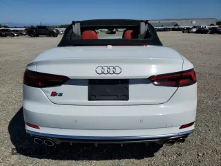2018 Audi S5 Premium Plus z VIN WAUY4GF57JN012912, wystawiony jako Copart lot #66726403 z przebiegiem 44 438 mil mil oraz . Historia ofert i sprzedaży dostępna na DreamBid. Obrazek 6.