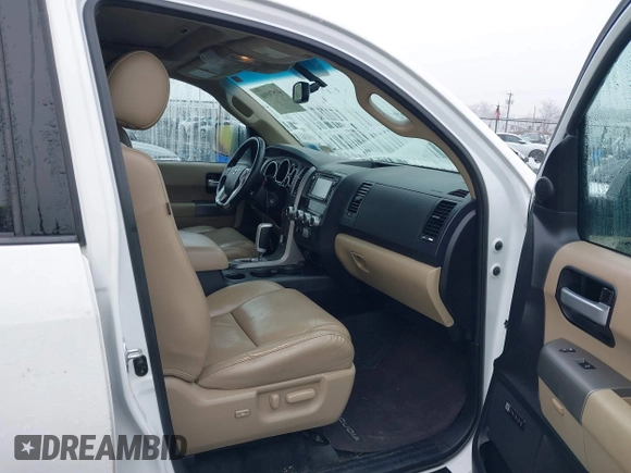2016 Toyota Sequoia Limited with VIN 5TDJY5G18GS140071, listed as a IAAI auction lot 41570590 with 76,774 mi miles. Bid and sale history available at carsss.com. Image 5.