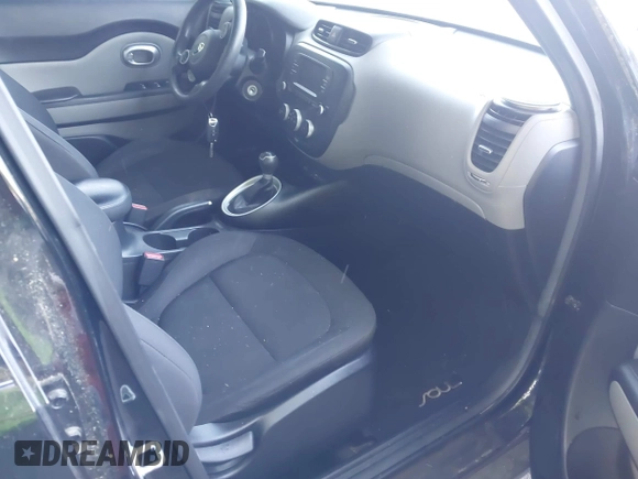 2017 Kia Soul with VIN KNDJN2A20H7450249, listed as a IAAI auction lot 42140387 with 93,929 mi miles. Bid and sale history available at carsss.com. Image 5.
