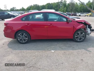 2023 Kia Forte LXS z VIN 3KPF24AD2PE590555, wystawiony jako IAAI lot #42395185 z przebiegiem 57 678 mil mil oraz . Historia ofert i sprzedaży dostępna na DreamBid. Obrazek 13.