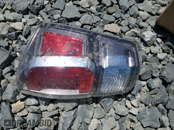 2020 Toyota Tacoma SR5 with VIN 3TMDZ5BN1LM087471, listed as a Copart auction lot 63074925 with 28,489 mi miles and Salvage title. Bid and sale history available at DreamBid. Image 12.