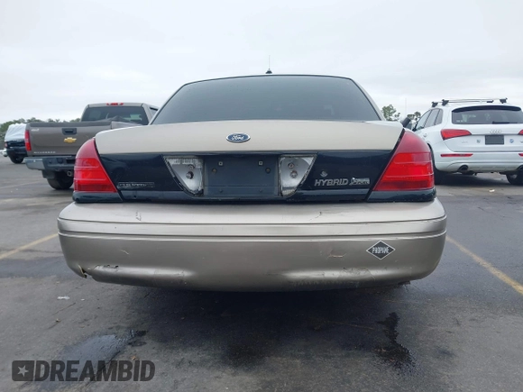 2009 Ford Police Interceptor with VIN 2FAHP71V39X123653, listed as a IAAI auction lot 41538732 with 306,400 mi miles and . Bid and sale history available at DreamBid. Image 6.