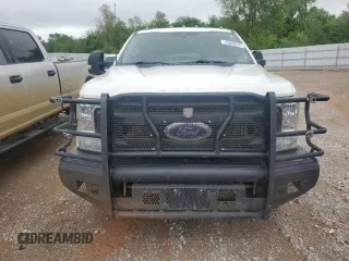2022 Ford Super Duty F-250 SRW XL with VIN 1FT8W2BT9NED06225, listed as a Copart auction lot 52741325 with 149,359 mi miles and Clean Title. Bid and sale history available at carsss.com. Image 5.