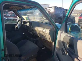 1993 Ford Ranger Splash with VIN 1FTCR10A1PPB44160, listed as a IAAI auction lot 41576396 with 38,119 mi miles and . Bid and sale history available at DreamBid. Image 5.