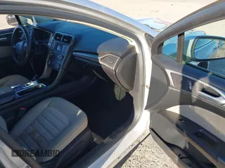 2017 Ford Fusion S with VIN 3FA6P0G76HR236209, listed as a IAAI auction lot 41799261 with 183,059 mi miles. Bid and sale history available at carsss.com. Image 5.
