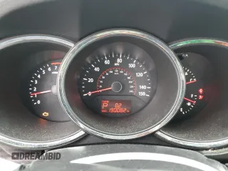 2011 Kia Sorento LX with VIN 5XYKTCA17BG014936, listed as a Copart auction lot 51420305 with 190,082 mi miles and Clean Title. Bid and sale history available at DreamBid. Image 9.