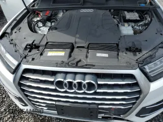 2019 Audi Q7 Premium Plus with VIN WA1LHAF71KD047849, listed as a Copart auction lot 64418045 with 59,686 mi miles and Salvage title. Bid and sale history available at DreamBid. Image 12.
