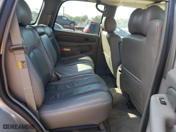 2002 GMC Yukon Denali with VIN 1GKEK63U72J274220, listed as a Copart auction lot 71891634 with 140,885 mi miles and Salvage Title. Bid and sale history available at carsss.com. Image 11.