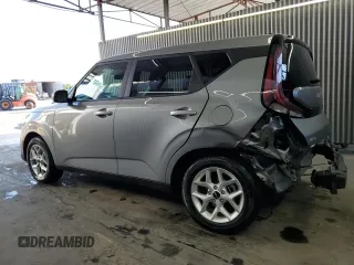 2025 Kia Soul LX with VIN KNDJ23AU9S7935271, listed as a Copart auction lot 54365535 with 4,851 mi miles and Clean Title. Bid and sale history available at DreamBid. Image 2.