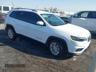 2021 Jeep Cherokee Latitude with VIN 1C4PJLCBXMD207987, listed as a IAAI auction lot 41422014 with 62,222 mi miles. Bid and sale history available at carsss.com. Image 1.
