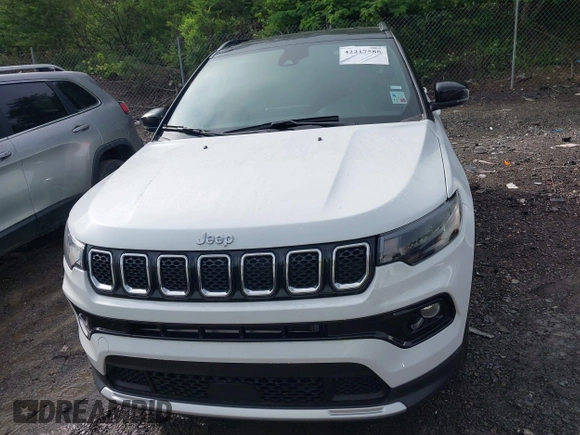 2024 Jeep Compass Limited with VIN 3C4NJDCN1RT596978, listed as a IAAI auction lot 42217588 with 35,459 mi miles and . Bid and sale history available at carsss.com. Image 12.