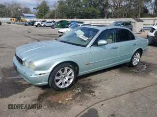 2004 Jaguar XJ with VIN SAJWA71C94SG24466, listed as a Copart auction lot 46610995 with 173,570 mi miles and Salvage Title. Bid and sale history available at carsss.com. Image 1.