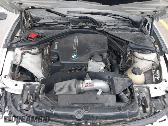 2013 BMW 3 Series 328i with VIN WBA3A5C5XDF356793, listed as a IAAI auction lot 40881444 with 156,178 mi miles. Bid and sale history available at carsss.com. Image 10.