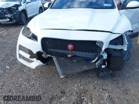 2020 Jaguar F-Pace 25t Premium with VIN SADCJ2FX3LA645447, listed as a IAAI auction lot 41228606 with 28,273 mi miles and . Bid and sale history available at DreamBid. Image 6.