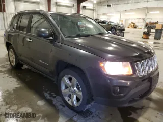 2014 Jeep Compass Latitude with VIN 1C4NJDEB1ED665042, listed as a Copart auction lot 53981545 with 171,299 mi miles and Clean Title. Bid and sale history available at carsss.com. Image 4.