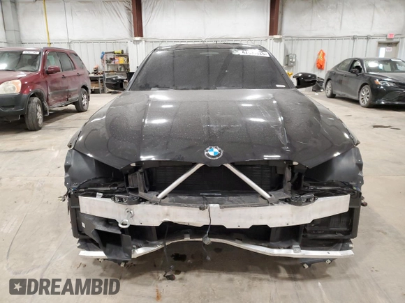 2024 BMW 3 Series M340i xDrive with VIN 3MW49FF08R8E25872, listed as a Copart auction lot 42059325 with 14,752 mi miles and Salvage Title. Bid and sale history available at carsss.com. Image 5.