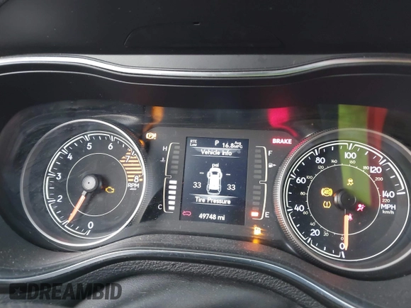 2019 Jeep Cherokee Latitude Plus with VIN 1C4PJMLX2KD254946, listed as a IAAI auction lot 41581777 with 49,748 mi miles. Bid and sale history available at carsss.com. Image 7.