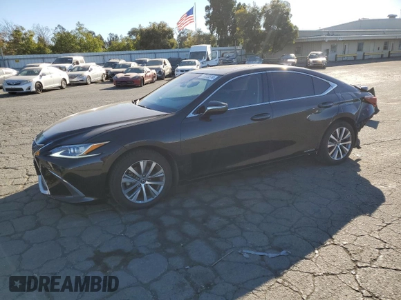2021 Lexus ES with VIN 58ACA1C1XMU001292, listed as a Copart auction lot 77035514 with 142,564 mi miles and Salvage Title. Bid and sale history available at carsss.com. Image 1.