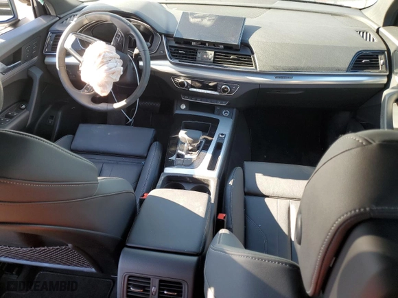 2025 Audi Q5 S line Premium with VIN WA1GAAFY5S2023208, listed as a Copart auction lot 42911975 with 0 mi miles and Salvage Title. Bid and sale history available at carsss.com. Image 8.