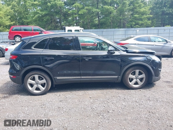 2017 Lincoln MKC Premiere with VIN 5LMCJ1C90HUL52132, listed as a IAAI auction lot 42611380 with 141,981 mi miles and . Bid and sale history available at DreamBid. Image 13.