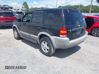 2002 Ford Escape XLT Choice with VIN 1FMYU03112KC99920, listed as a IAAI auction lot 42687111 with 172,920 mi miles and . Bid and sale history available at DreamBid. Image 3.