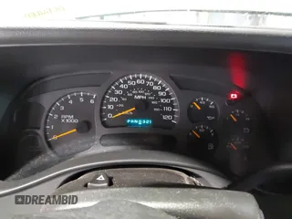 2003 Chevrolet Silverado 1500 with VIN 2GCEK19T731165314, listed as a IAAI auction lot 41605502 with 152,310 mi miles. Bid and sale history available at carsss.com. Image 7.