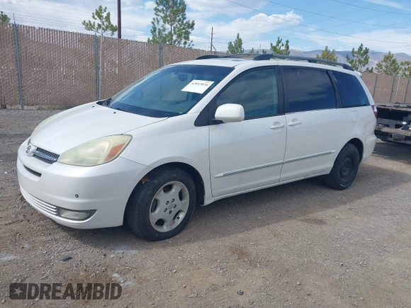 2004 Toyota Sienna XLE with VIN 5TDZA22C94S172859, listed as a IAAI auction lot 42057034 with 295,857 mi miles. Bid and sale history available at carsss.com. Image 2.