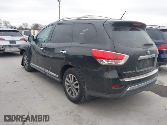 2014 Nissan Pathfinder SV with VIN 5N1AR2MN7EC642485, listed as a IAAI auction lot 41289930 with 156,759 mi miles. Bid and sale history available at carsss.com. Image 3.