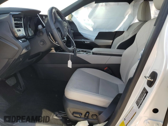 2024 Lexus RX 350 z VIN JTJCHMAA6R2016769, wystawiony jako Copart lot #87454404 z przebiegiem 16 804 mil mil oraz Szkoda całkowita • Salvage title. Historia ofert i sprzedaży dostępna na DreamBid. Obrazek 7.