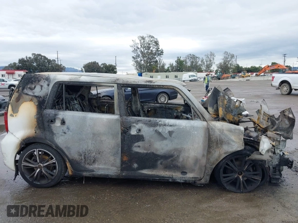 2008 Scion xB z VIN JTLKE50E281035510, wystawiony jako IAAI lot #41771727 z przebiegiem Nie podano mil oraz . Historia ofert i sprzedaży dostępna na DreamBid. Obrazek 12.