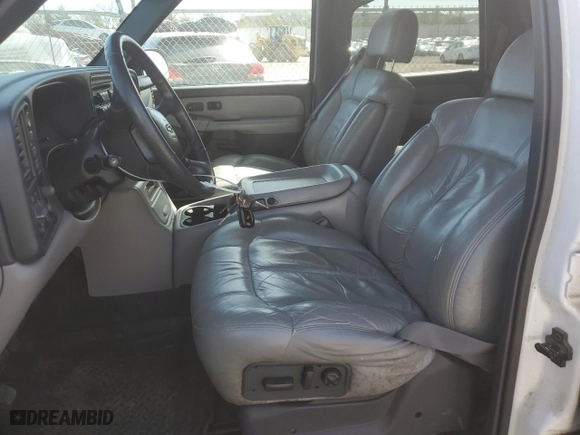 2001 Chevrolet Tahoe LS with VIN 1GNEK13T61R136424, listed as a Copart auction lot 49665925 with 43,063 mi miles and Clean Title. Bid and sale history available at carsss.com. Image 7.