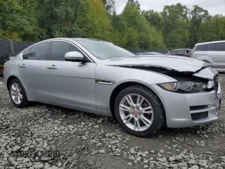 2018 Jaguar XE 20d Premium with VIN SAJAJ4FN6JCP18245, listed as a Copart auction lot 73033614 with 69,106 mi miles and Salvage Title. Bid and sale history available at carsss.com. Image 4.