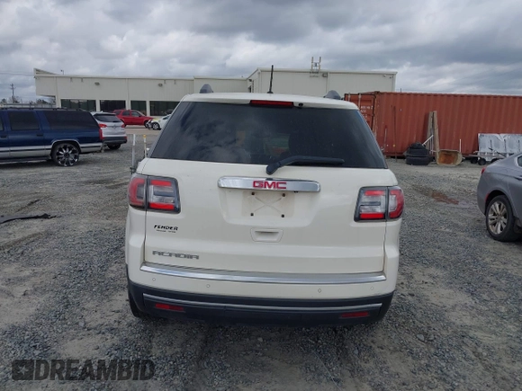 2014 GMC Acadia SLT with VIN 1GKKRRKD4EJ160665, listed as a IAAI auction lot 41778260 with 165,400 mi miles and . Bid and sale history available at carsss.com. Image 16.