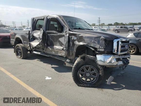2007 Ford F-250 XL with VIN 1FTSW21P27EA22349, listed as a Copart auction lot 64703015 with 210,396 mi miles and Salvage title. Bid and sale history available at DreamBid. Image 4.