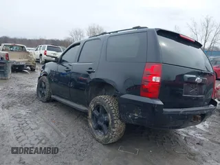 2008 Chevrolet Tahoe 1LT with VIN 1GNFK130X8J225299, listed as a IAAI auction lot 41742796 with 166,322 mi miles and . Bid and sale history available at DreamBid. Image 3.