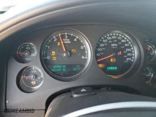 2013 Chevrolet Avalanche LS with VIN 3GNMCEE04DG116955, listed as a Copart auction lot 83069414 with 141,349 mi miles and Clean Title. Bid and sale history available at carsss.com. Image 9.