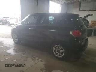 2019 FIAT 500L Pop with VIN ZFBNFAAH3KZ042162, listed as a Copart auction lot 84504044 with 27,546 mi miles and Salvage Title. Bid and sale history available at DreamBid. Image 2.